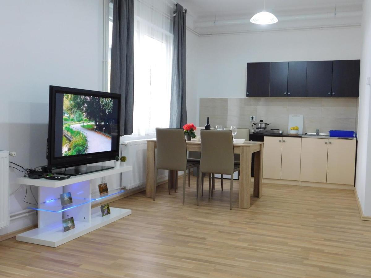 Apartments Mateo ザグレブ エクステリア 写真